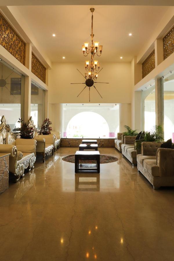 Regenta Central Mewargarh, Near Biological Park Udaipur Exterior photo