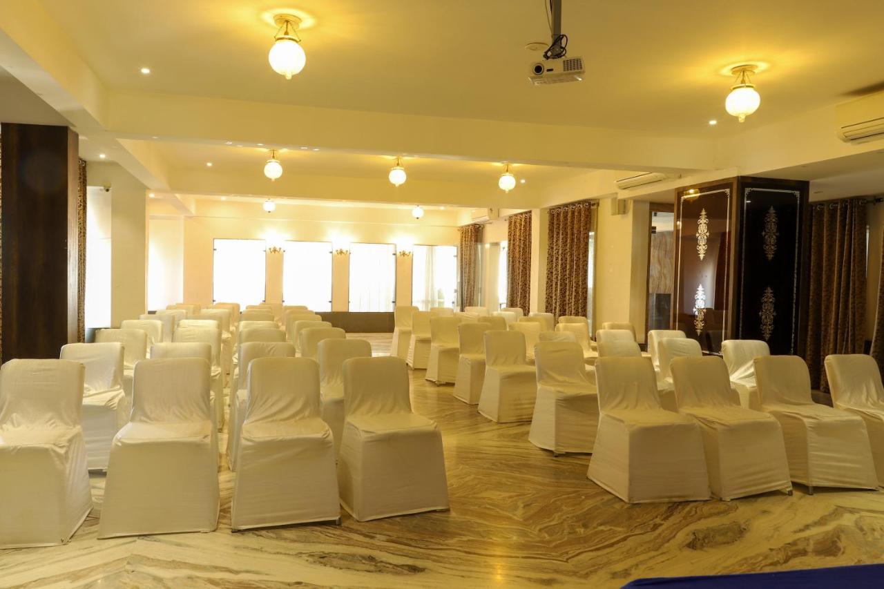 Regenta Central Mewargarh, Near Biological Park Udaipur Exterior photo