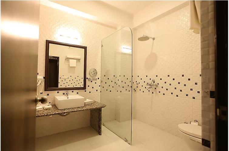 Regenta Central Mewargarh, Near Biological Park Udaipur Exterior photo